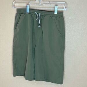 Army Green Drawstring Waist Front Pocket Kid's Shorts size 13-14 Youth